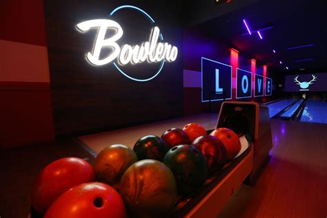 Bowlero san bernardino - About Bowlmor Lanes **NAT** (Bowlero Corp.) Bowlero takes bowling to the next level with their state-of-the-art arcade, multi-player laser tag. and epic eats. Each location features bowling lanes decked out with black lights, plush lounge seats, and HD video walls. Here the menu is nationally-recognized and comes stuffed with everything from ...